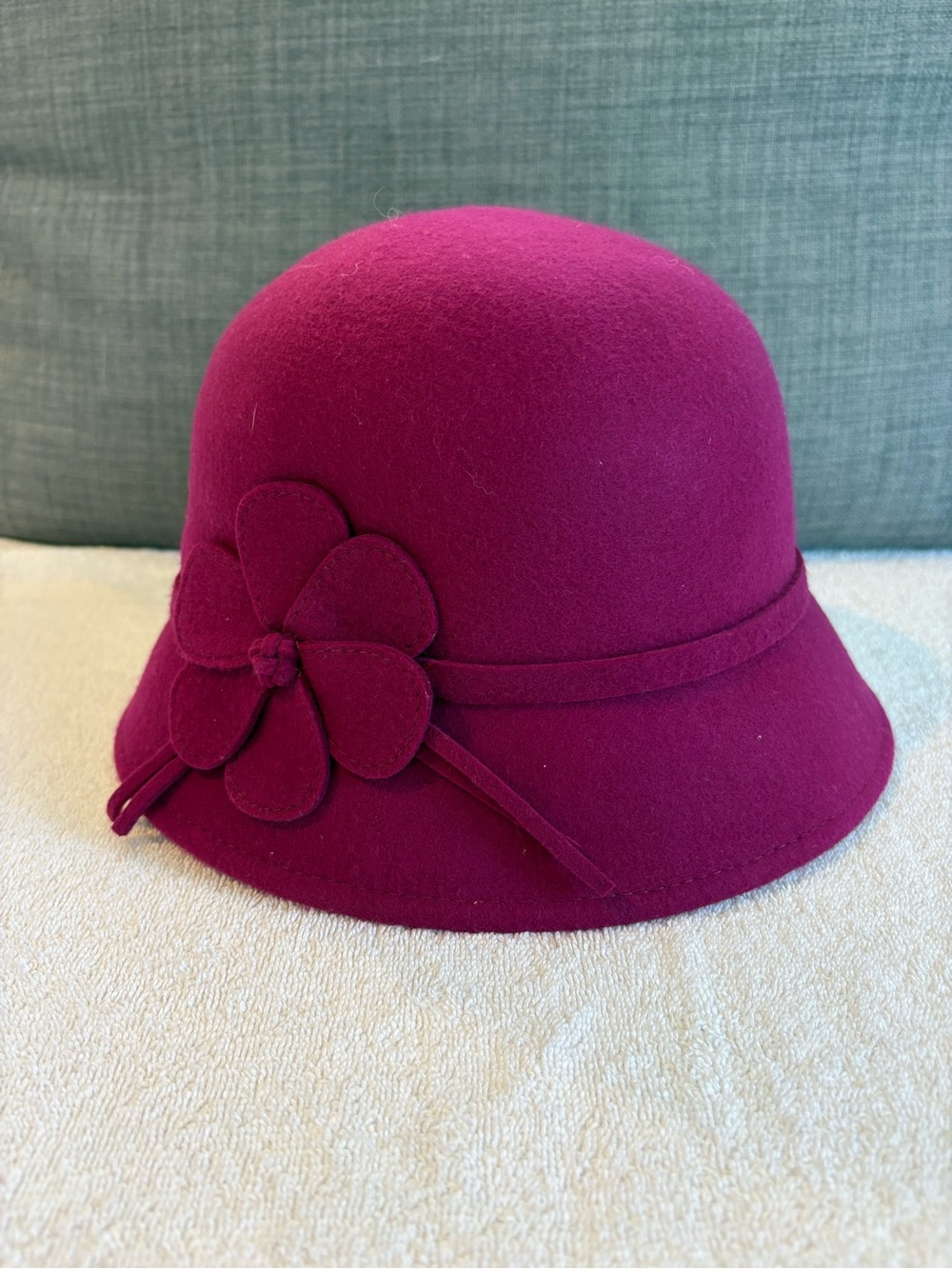 Raspberry Pink Magenta Wool Felt Cloche Hat Flower Retro 20s
